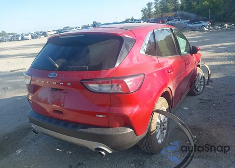 2020 Ford Escape Se z USA, uszkodzony, nr VIN 1FMCU9G61LUA22338